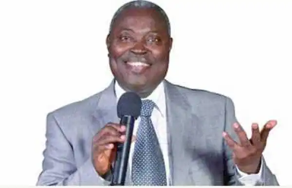" Nobody can Islamise Nigeria " - Pastor Kumuyi bares mind on Islamistion rumours